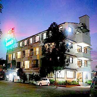 Hotel Royal Garden, Daman 1